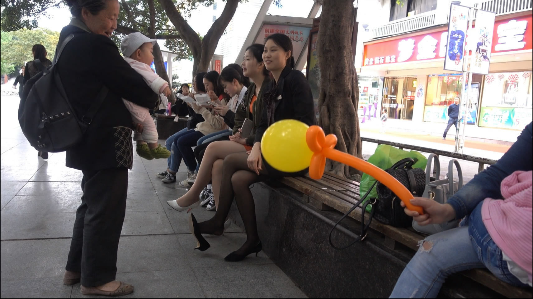 streetsnapdangl[00 02 02][20181130 000542 5]